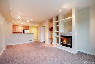 16275 NE 85th St-Unit -Unit 314 in Redmond, WA - Foto de edificio - Building Photo
