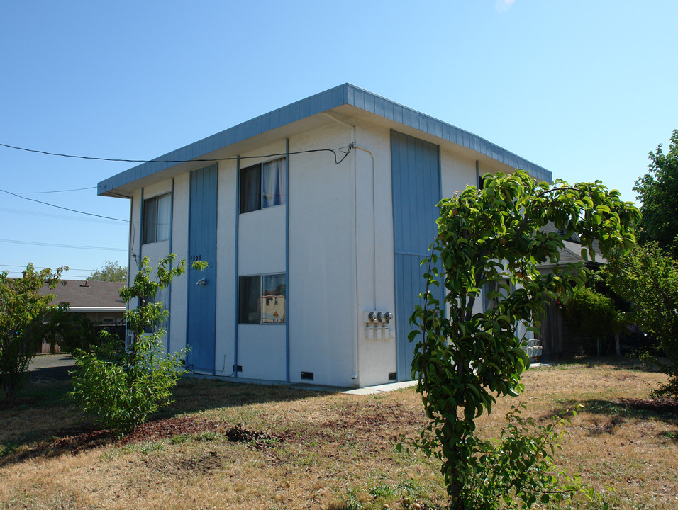 1500 Napa St in Vallejo, CA - Building Photo