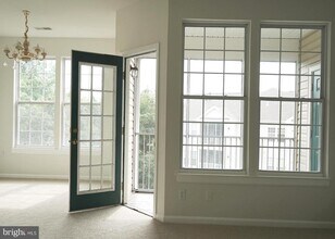 12004 Amber Ridge Cir in Germantown, MD - Building Photo - Building Photo
