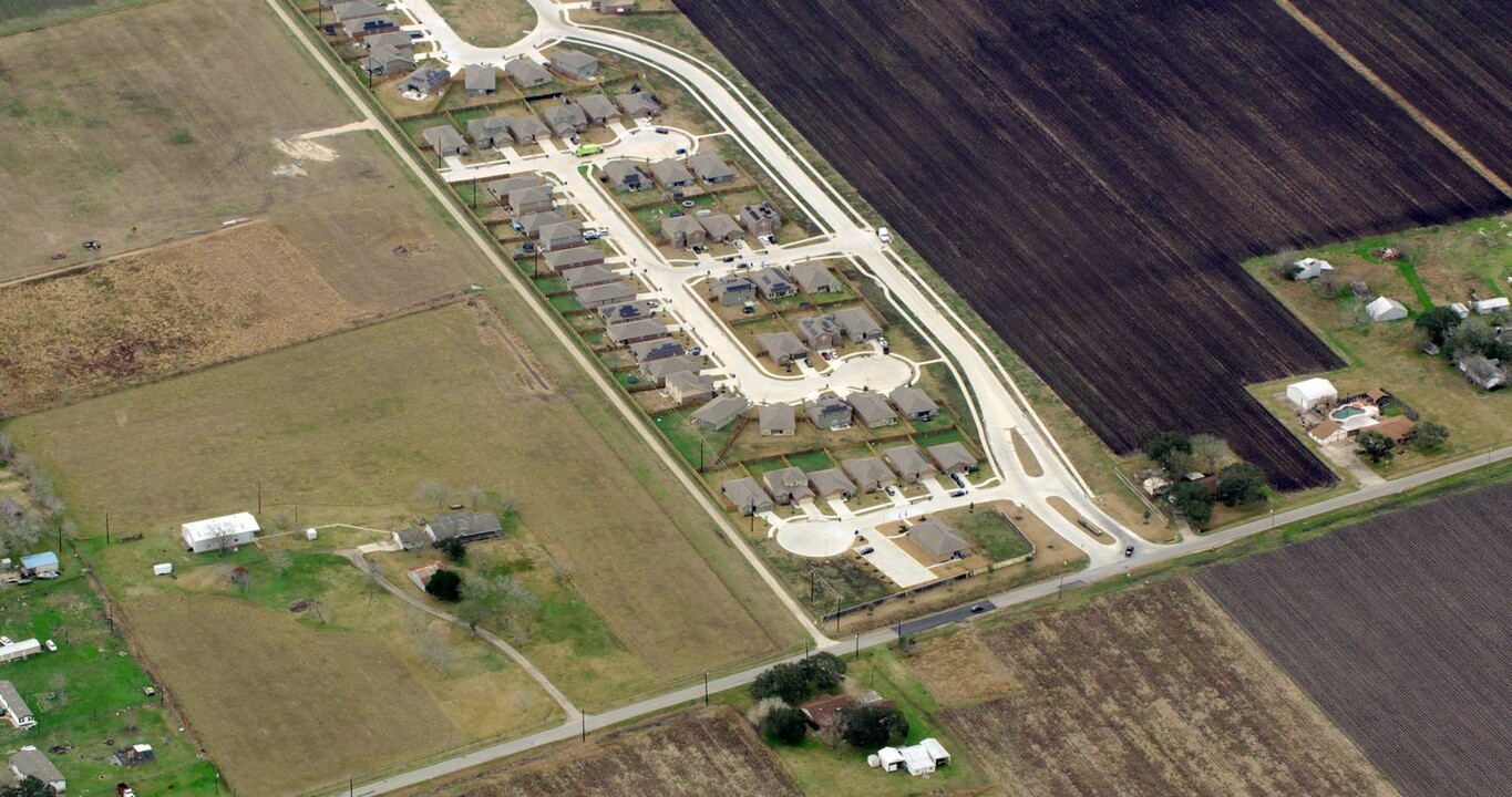 Vacek Country Meadows in Richmond, TX - Building Photo