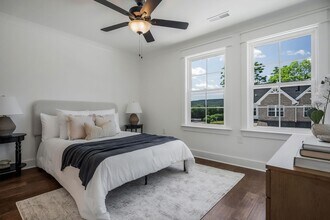 209 S High St in McMinnville, TN - Building Photo - Building Photo