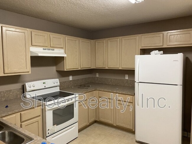 property at 6063 Maggies Cir