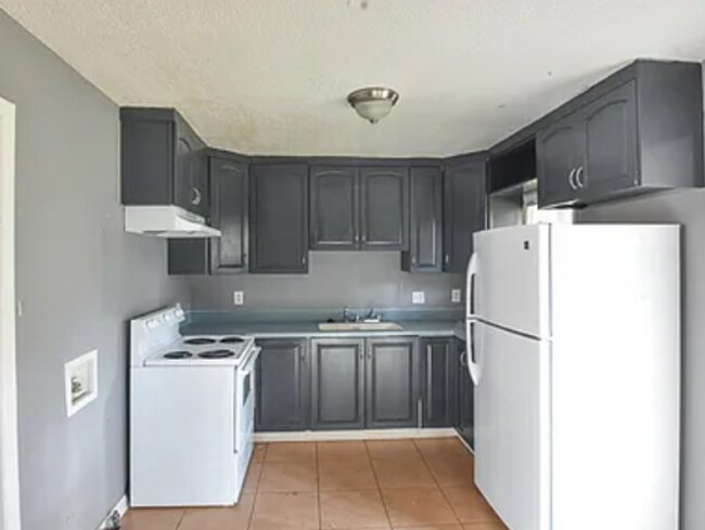 3579 Tulip Dr in Decatur, GA - Building Photo - Building Photo