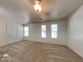 16859 Mammoth Springs Dr in Houston, TX - Foto de edificio - Building Photo