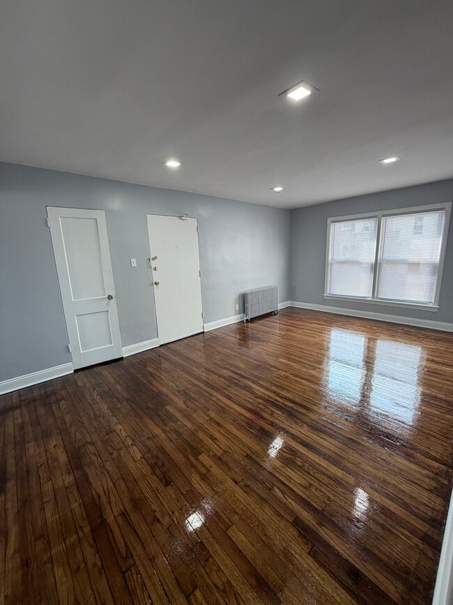 194 Park Ave in East Orange, NJ - Building Photo - Building Photo