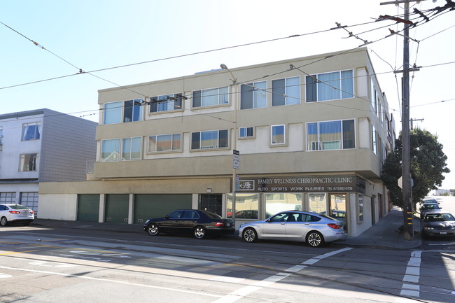 2445-2451 Judah St in San Francisco, CA - Building Photo - Primary Photo