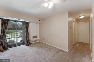 3120 Valley Dr in West Chester, PA - Building Photo - Building Photo