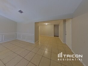 6701 Spur Ridge Ct in Arlington, TX - Building Photo - Building Photo