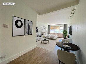 50 Bayard St in New York, NY - Building Photo - Building Photo