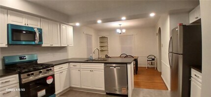 183 Thorncliffe Dr in Rochester, NY - Building Photo - Building Photo