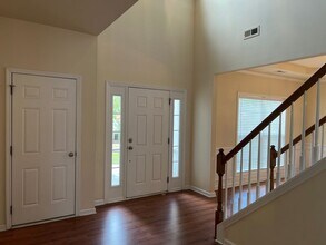 712 CALLAY Hill Way in Cary, NC - Building Photo - Building Photo