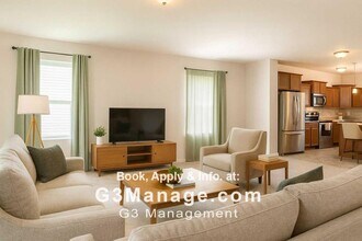 1200 Weatherstone Ln in Howell, MI - Building Photo - Building Photo