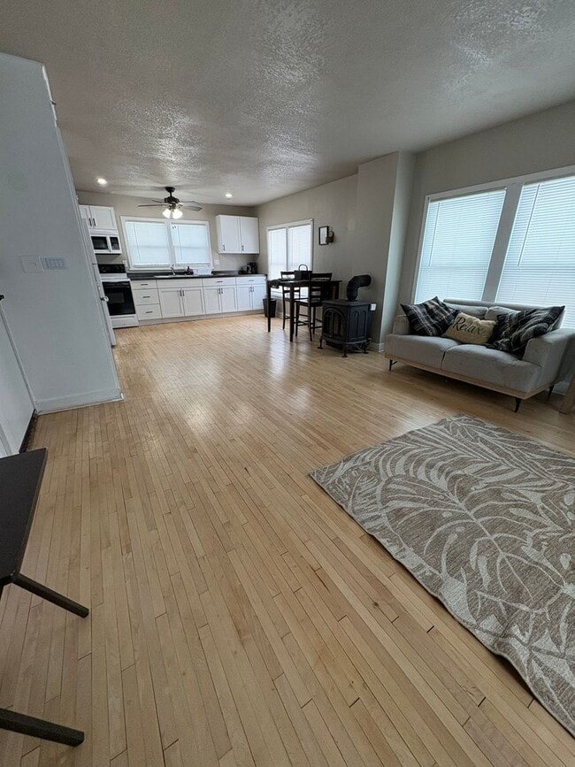 301 Kilbourn Ave in Tomah, WI - Building Photo - Building Photo