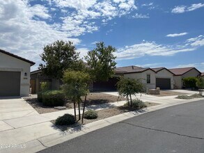 16607 W Mescal St in Surprise, AZ - Building Photo - Building Photo