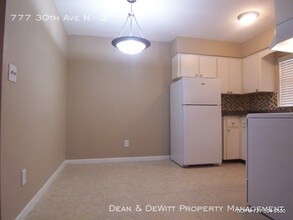 777 30th Ave N in St. Petersburg, FL - Building Photo - Building Photo