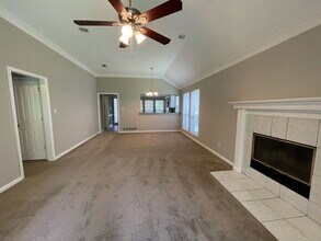 5903 Sterling Green Trail in Arlington, TX - Building Photo - Building Photo