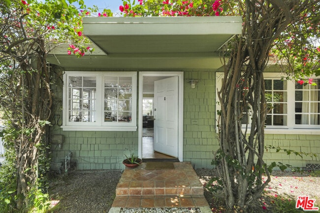 1538 Parmer Ave in Los Angeles, CA - Building Photo - Building Photo