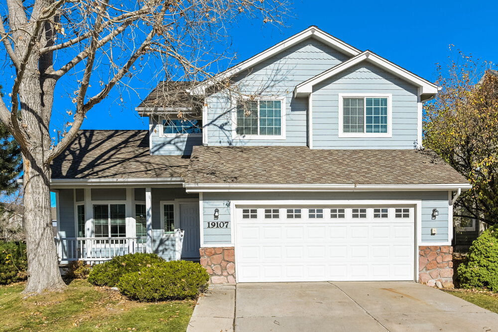 19107 E Hickock Dr in Parker, CO - Foto de edificio