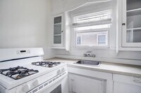 1847 Harvard St photo'