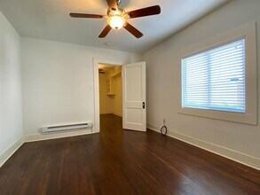 3717 Throckmorton St in Dallas, TX - Building Photo - Building Photo