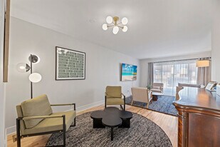 9084 Barberry Ln, Unit SI ID1060676P in Des Plaines, IL - Building Photo