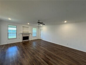 4304 W Newton Ave in Fayetteville, AR - Building Photo - Building Photo