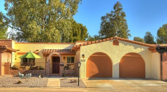 property at 449 E Paseo Chuparosas