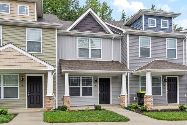 254 Woodland Vly Ln in Clarksville, TN - Building Photo - Building Photo