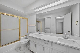 4013 St Christopher Ln in Dallas, TX - Building Photo - Building Photo