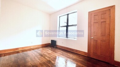 64 W 108th St in New York, NY - Building Photo - Building Photo