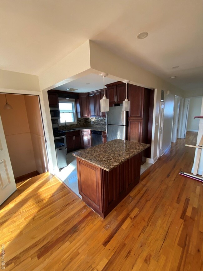 146-05 226th St in Queens, NY - Building Photo - Building Photo