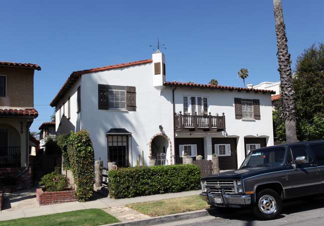 916 18th St in Santa Monica, CA - Building Photo - Building Photo