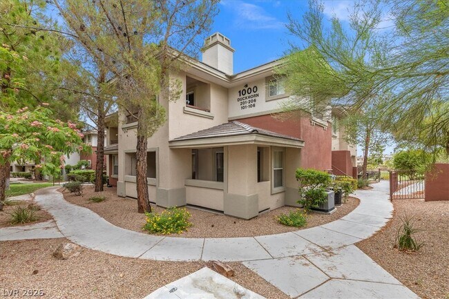 property at 1000 Duckhorn Ct