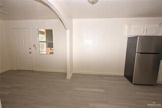 401 N Bethel St-Unit -8 in Roma, TX - Building Photo - Building Photo