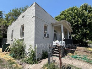 266-268-268 S 900 W in Salt Lake City, UT - Building Photo - Building Photo