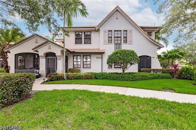property at 1375 Artesia Dr E