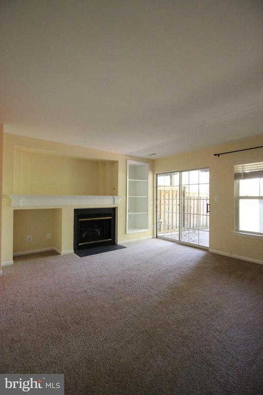 21475 Welby Terrace in Broadlands, VA - Building Photo - Building Photo