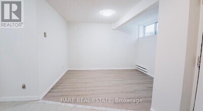 120 Spencer Ave in Toronto, ON - Building Photo - Building Photo