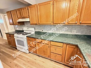 1441 Bassett St in Orange, TX - Building Photo - Building Photo