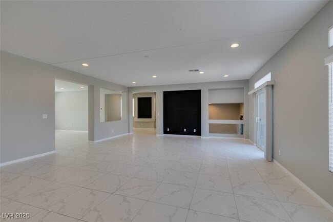 property at 10319 Santero Bay Ct