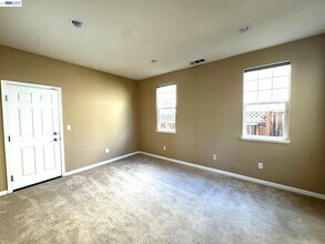 1669 Marina Way in Brentwood, CA - Building Photo - Building Photo