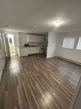 440 Sawmill Rd in Glocester, RI - Building Photo - Building Photo