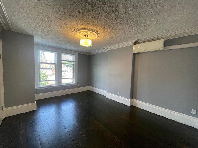 316 Somerville Ave, Unit 3 in Somerville, MA - Building Photo - Building Photo