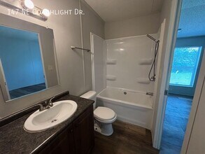 147 Coachlight Dr in Topeka, KS - Building Photo - Building Photo