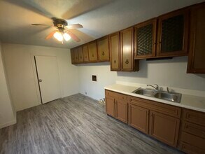 900 Shasta Dr in Danville, IL - Building Photo - Building Photo