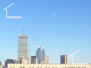 211 Park Dr-Unit -21 in Boston, MA - Building Photo - Building Photo