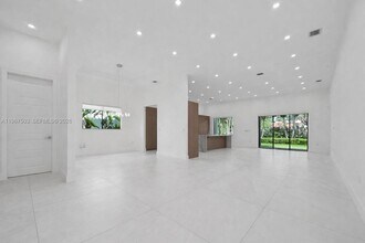 7733 SW 193rd St in Cutler Bay, FL - Building Photo - Building Photo