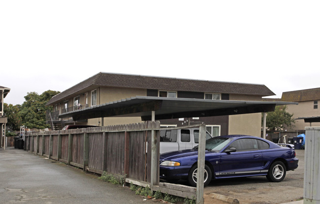 233 Ford St in Watsonville, CA - Building Photo - Building Photo