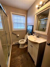 7 Holden Rd-Unit -2 in South Kingstown, RI - Building Photo - Building Photo