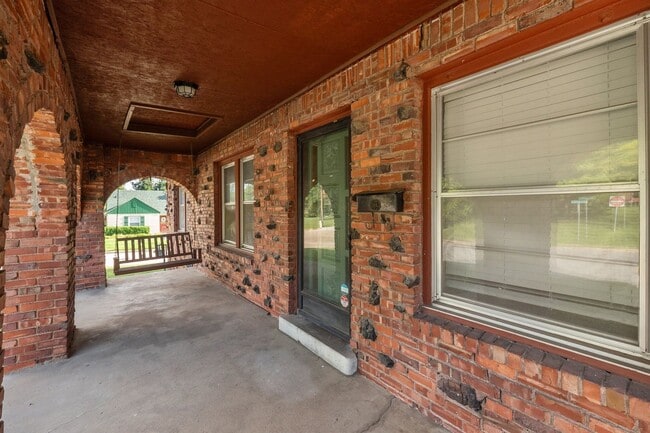 1548 S Atlanta Pl in Tulsa, OK - Building Photo - Building Photo